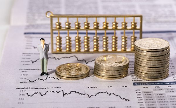 国际资本热衷抢筹A+H,这是港股新风向标!龙头企业受青睐,更重谋定价权