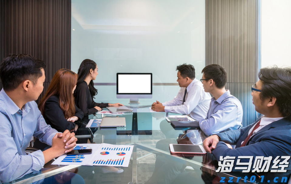 高盛调查:机构对美股七巨头的乐观情绪高涨,看空美元的信心达到十年高位!